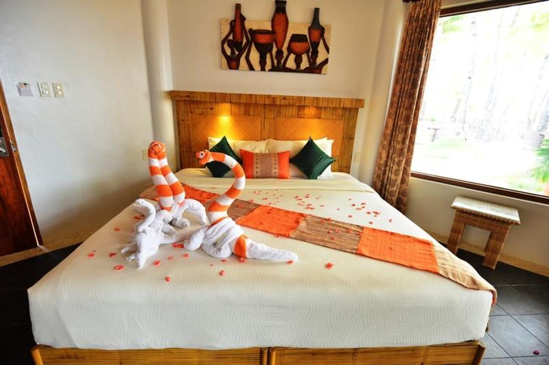 Ambassador In Paradise Balabag  Room photo A bedroom at the hotel